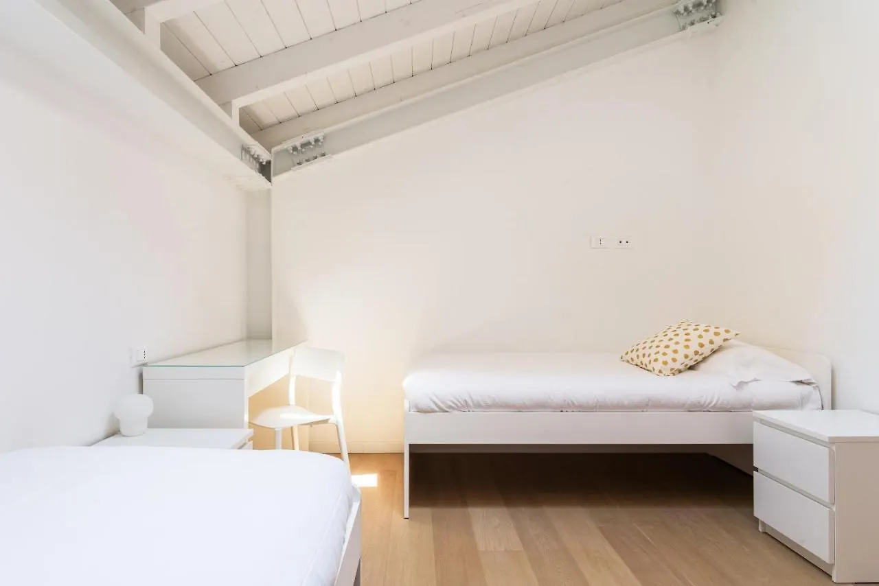 White Navigli Apartment Milan 0*,  Italy